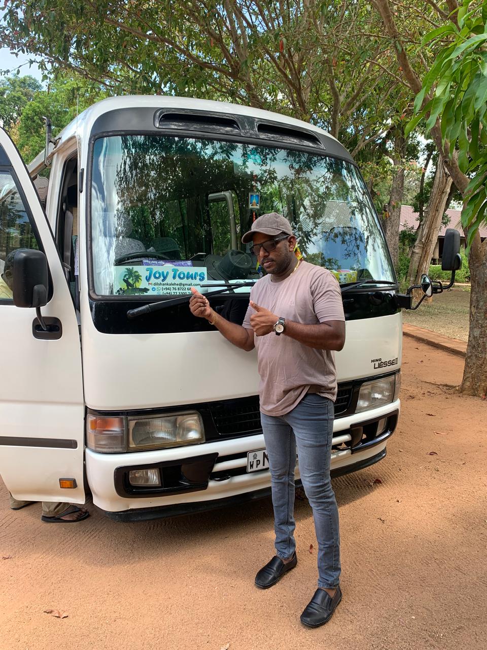 Coaches & Buses