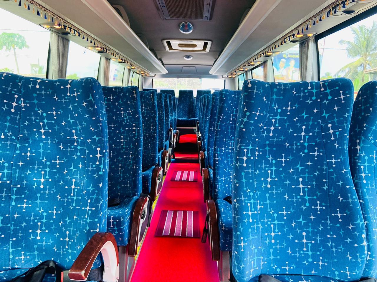 Coaches & Buses