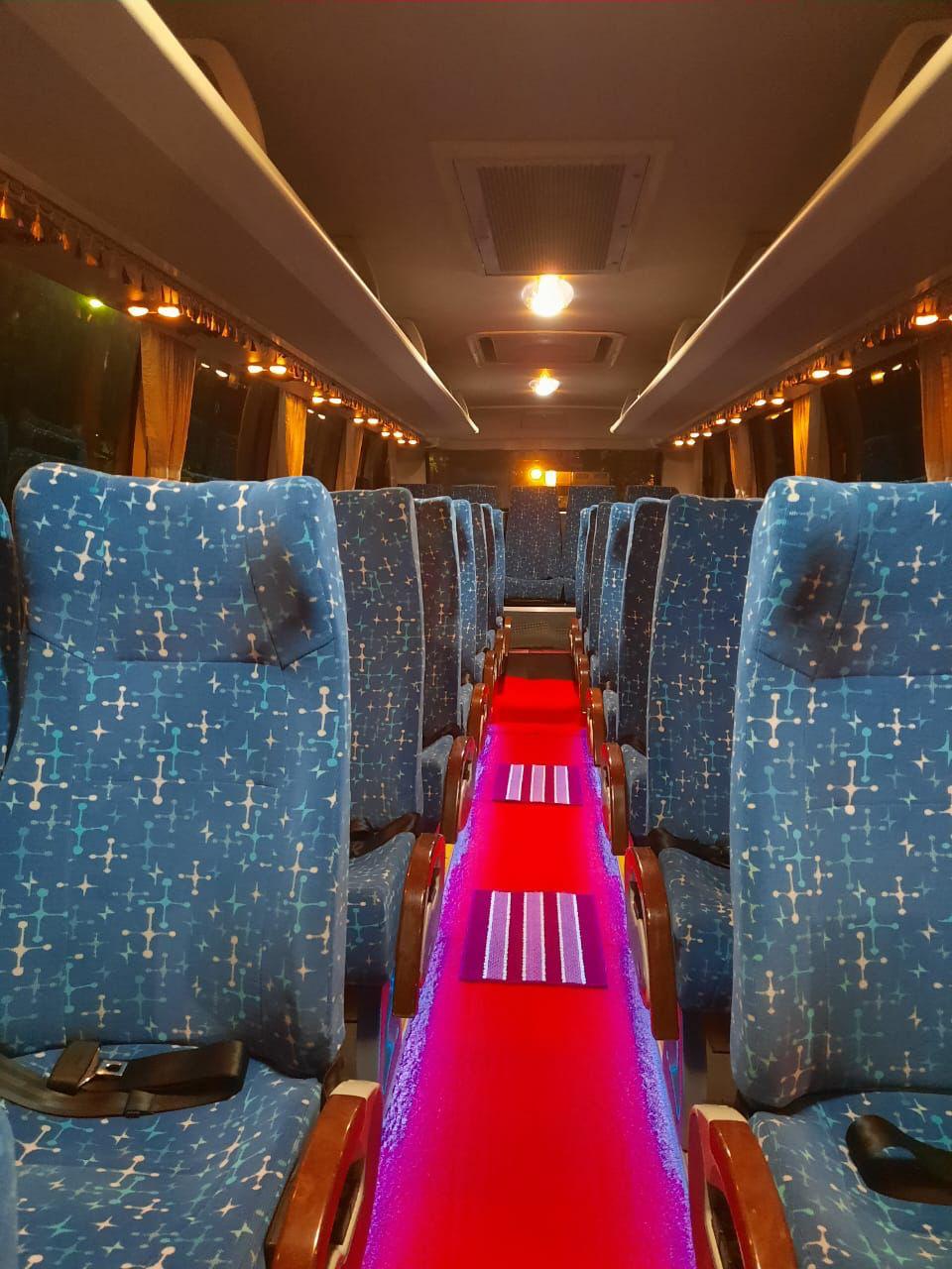Coaches & Buses